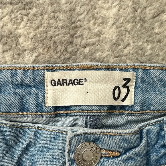Garage Distressed Skinny Jeans Size 3 - Picture 2 of 4